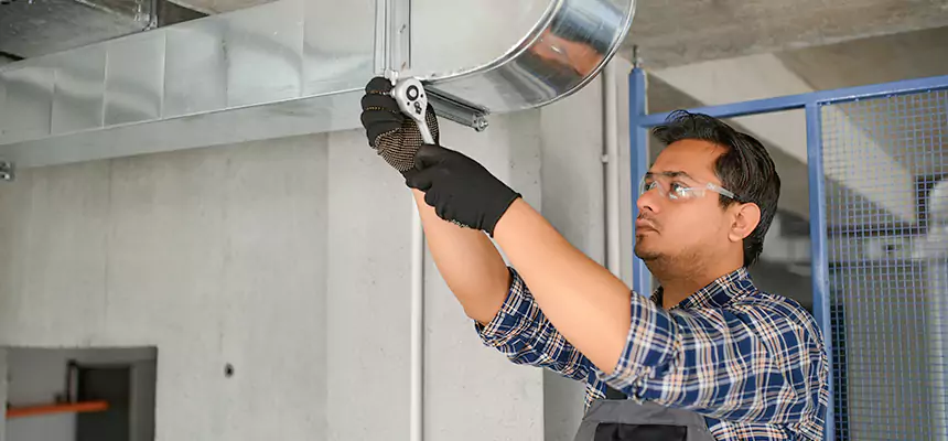 Our Clogged Air Duct Repair Services in Oconomowoc, WI